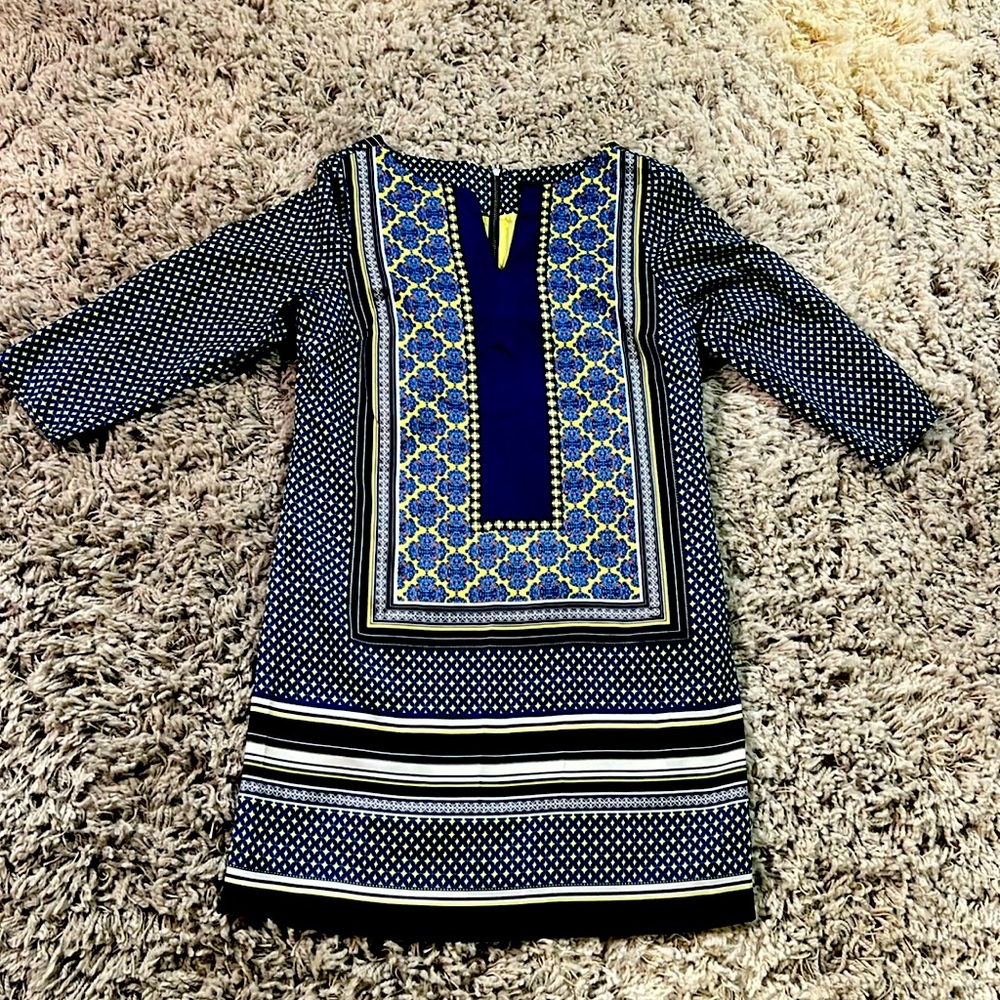 The Limited Sz: XS Multi print border 3/4 sleeve mini dress